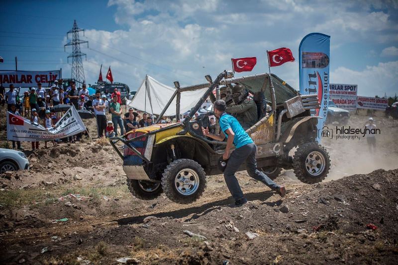 OFF ROAD YARIŞLARINDAN HATAY EKİBİMİZ KUPALARLA DÖNDÜ