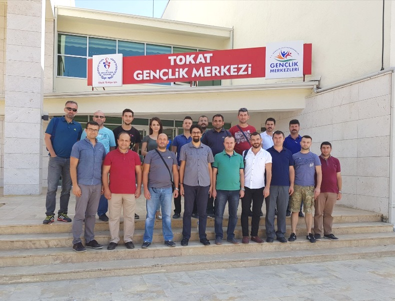 HATAY BÖLGESİ SATRANÇ EĞİTMENİ TOKAT İLİNDE SATRANÇ ANTRENÖRLÜK KURSU VERDİ