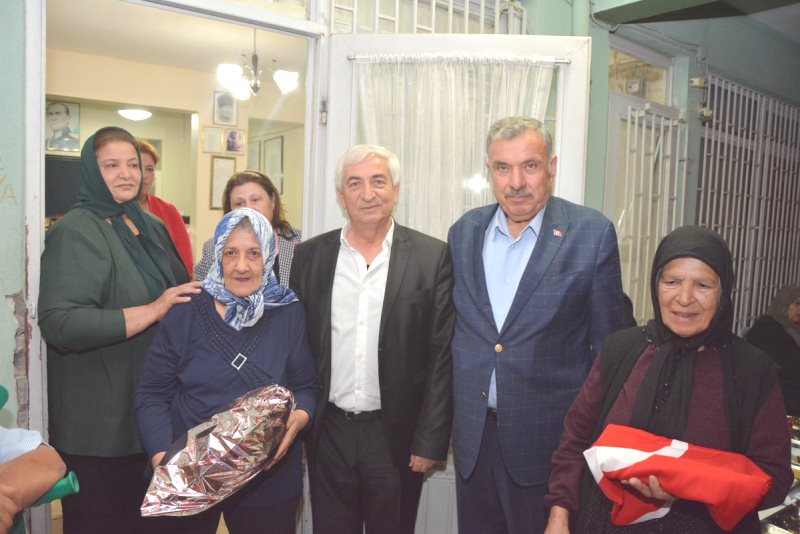 BAŞKAN YILMAZ’DAN ŞEHİT AİLELERİNE ZİYARET