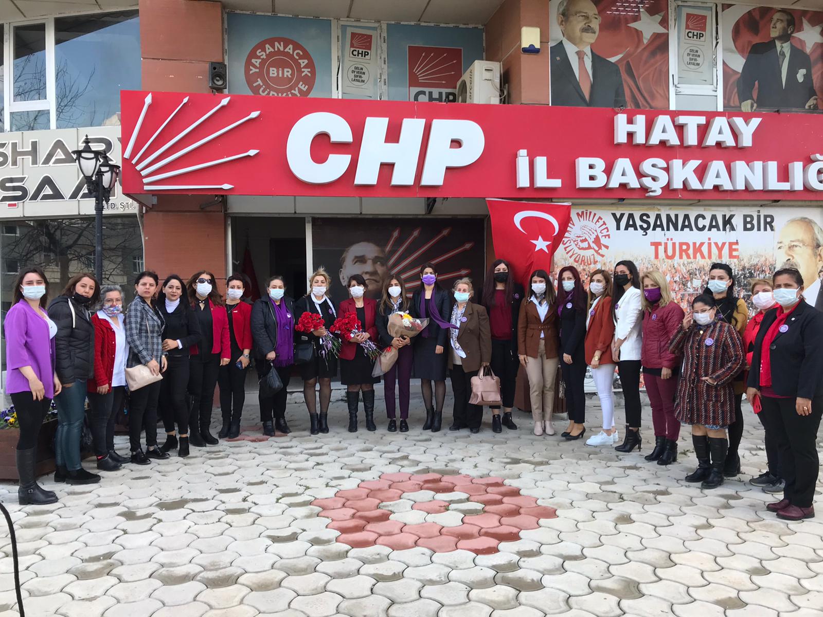 CHP’li kadınlardan 8 Mart mesajı