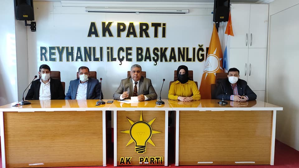 AK Parti Reyhanlı’da gündem konuşuldu