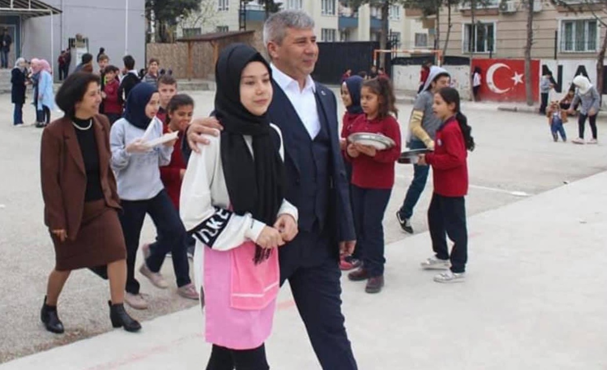 Hatunoğlu: 23 Nisan kutlu olsun