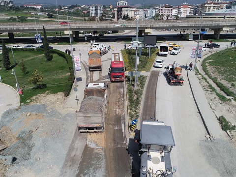 ŞÜKRÜ BALCI CADDESİ’NDE BETON ASFALT HAZIRLIKLARI BAŞLADI