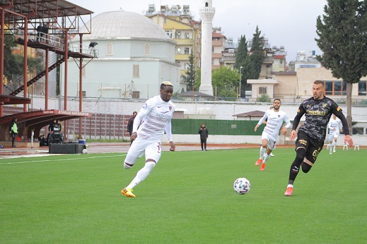 Atakaş Hatayspor Jahovic’e yenildi