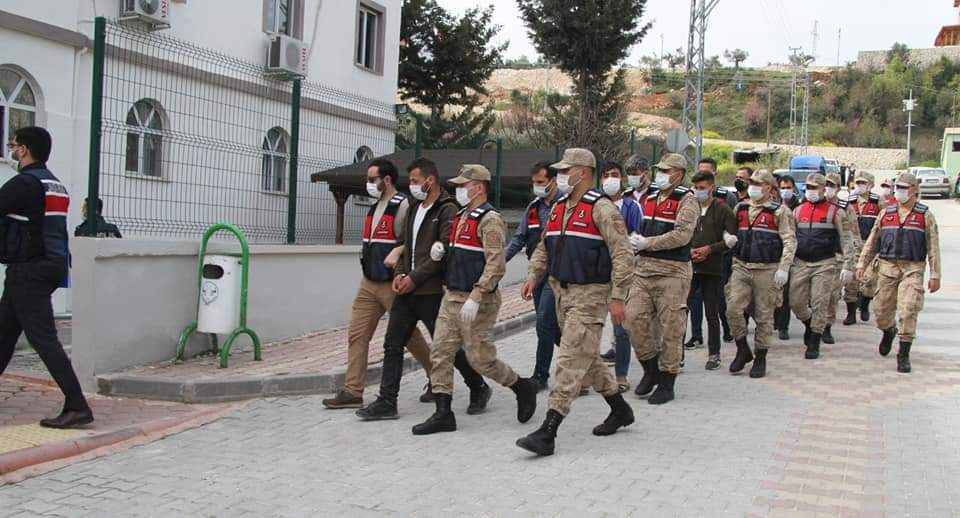 Altınözü’nde uyuşturucu operasyonu: 7 tutuklama