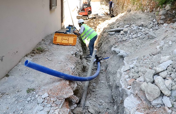 DEFNE DÖVER’DE İYİLEŞTİRME ÇALIŞMALARI SÜRÜYOR