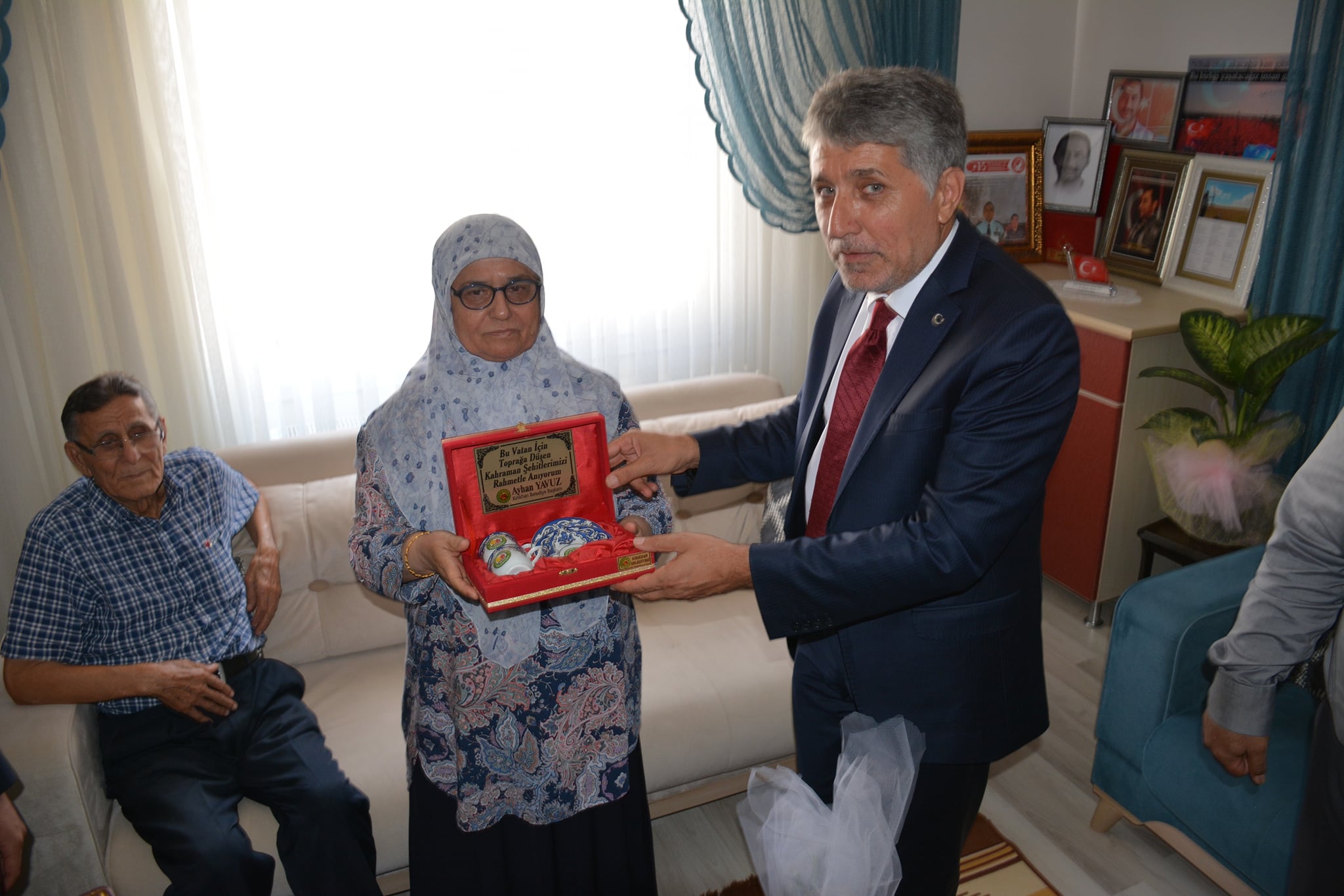 Kırıkhan’da 15 Temmuz şehitlerinin aileleri ziyaret edildi