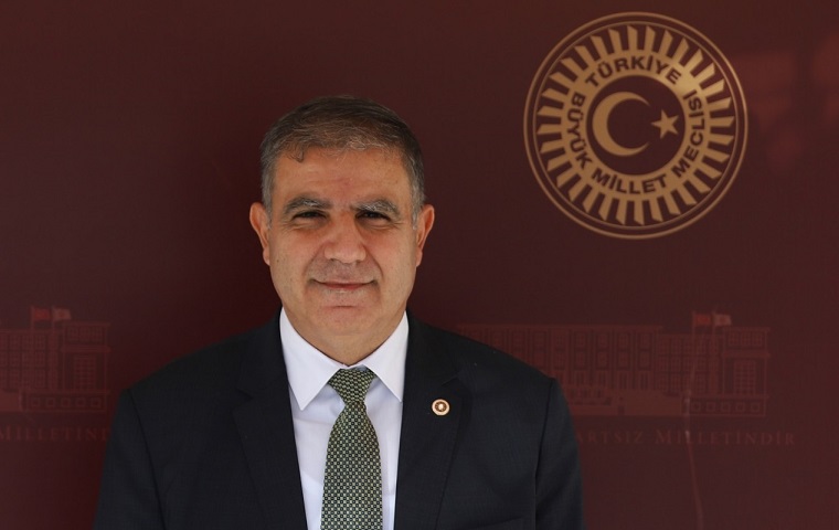 Türkiye’ye 6 ayda kaynağı belirsiz 9,6 milyar dolar para geldi