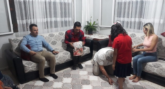İskenderun’da çocukların yüzü Gelecek ile gülüyor