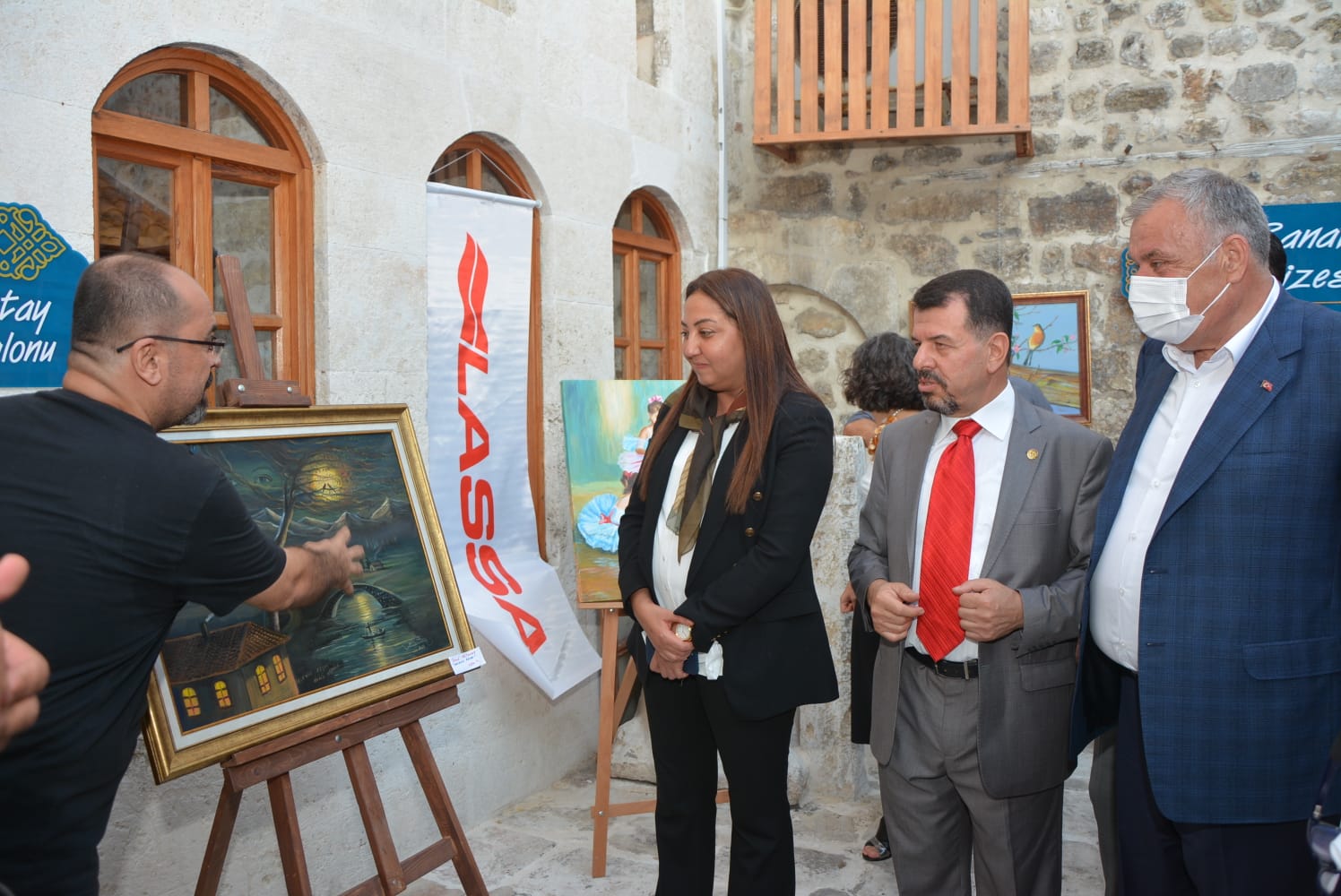 Başkan Yılmaz, Resim ve Mozaik Sergisi açılışına katıldı