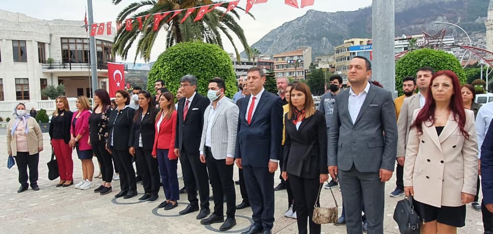 CHP Hatay Ata’nın huzurunda