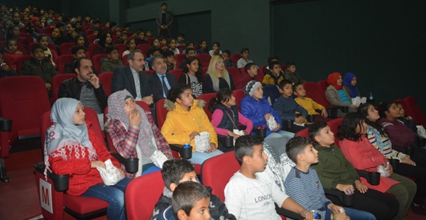 Kırıkhan’da engelliler gününe özel sinema etkinliği