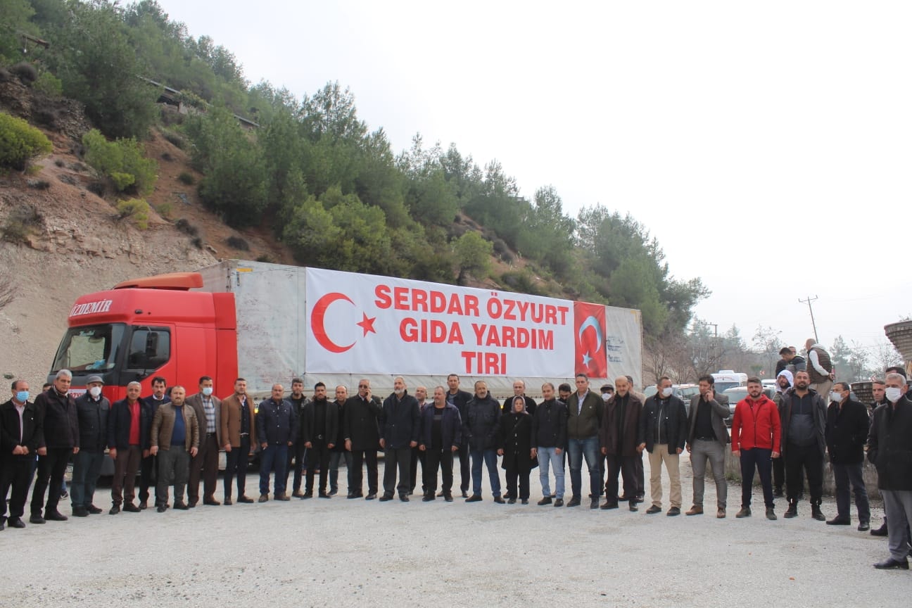 Özyurt ihtiyaç sahiplerini yardım elini uzattı