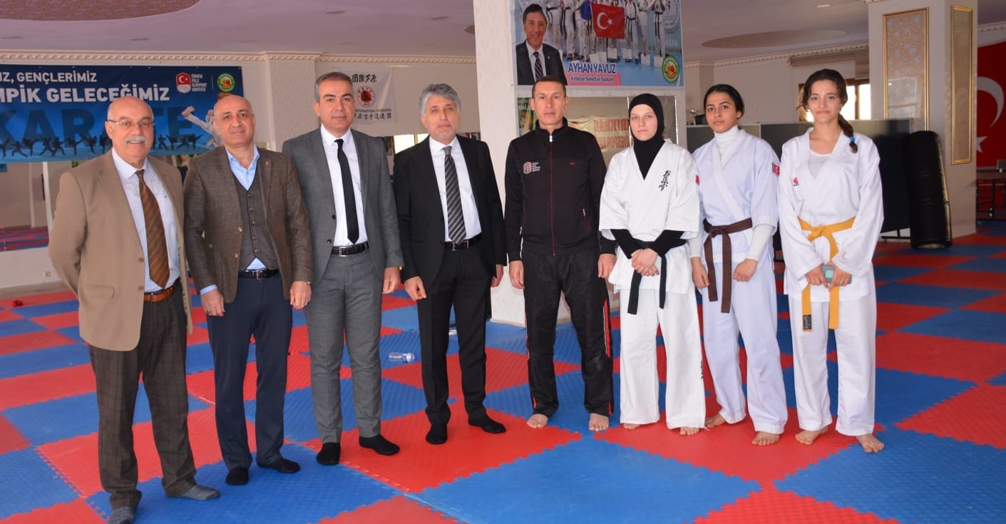 Yavuz; “Kırıkhan’da tarih yazıyoruz”