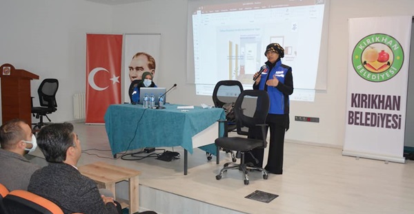 Kırıkhan’da deprem semineri düzenlendi