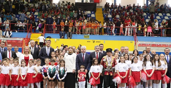 23 Nisan Ulusal Egemenlik ve Çocuk Bayramı Coşkuyla Kutlandı