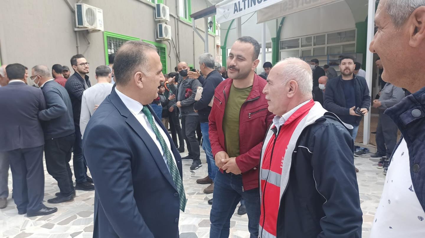 Gücümüzü Altınözü’ne hizmet sevdamızdan alıyoruz