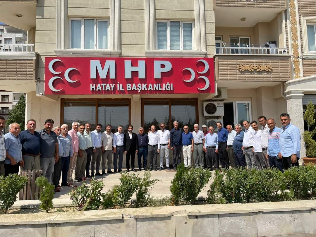 Yörüklerden MHP’li Adal’a ziyaret