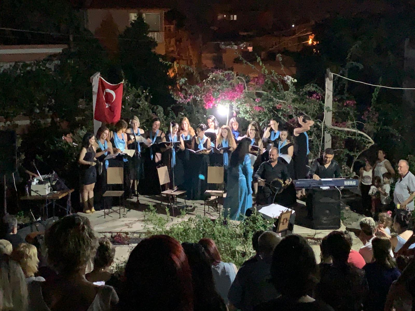 Ayhan Kara Vakfı’ndan 30 Ağustos kutlaması