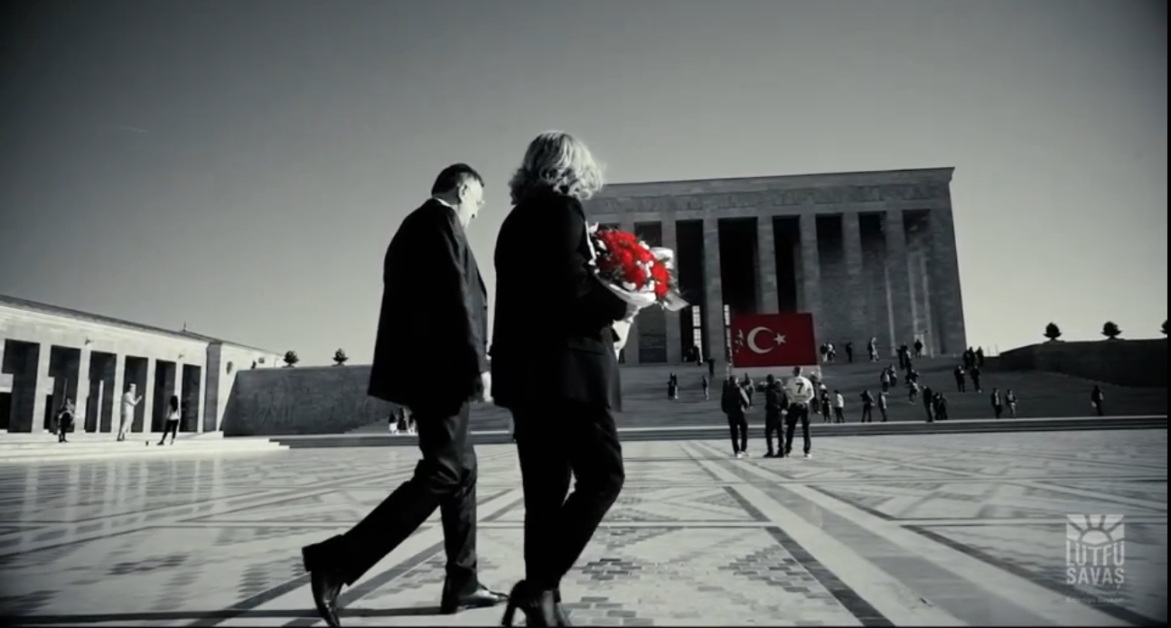 SAVAŞ: “SANA BİR MÜJDEM VAR PAŞAM! EMANETİN 100 YILINI DEVİRİYOR”