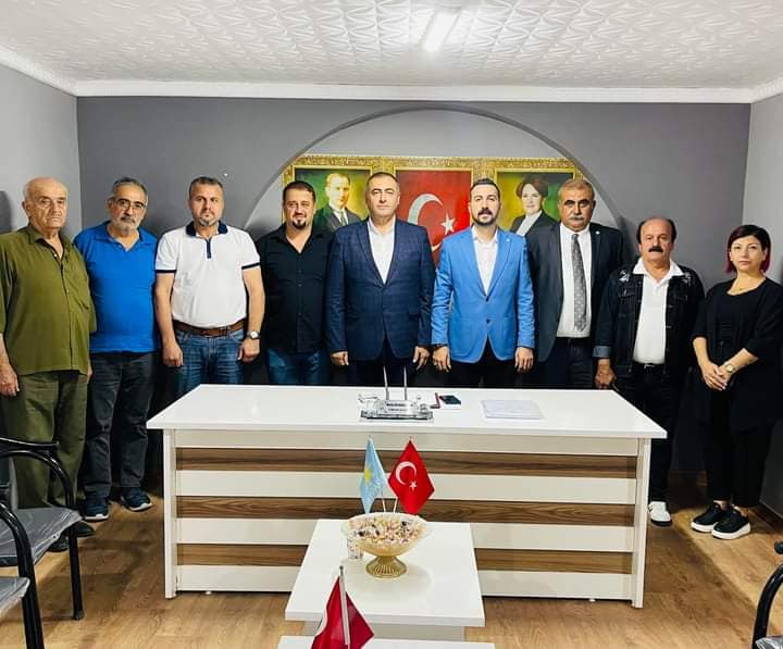 Esnaf temsilcilerinden İYİ Parti’ye ziyaret