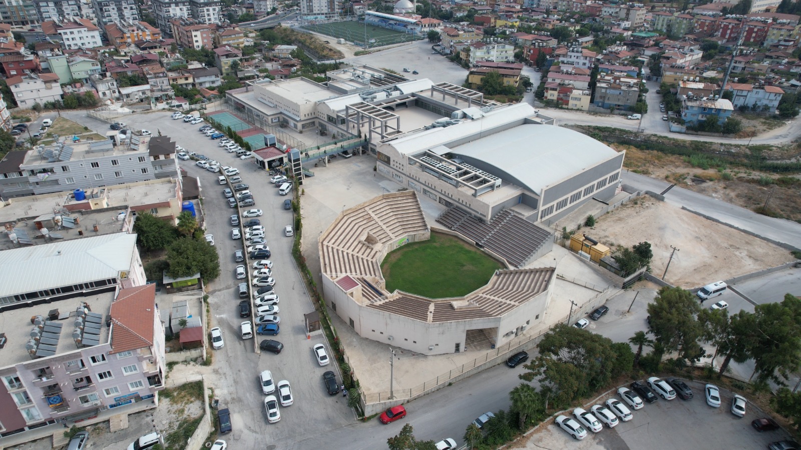 SAĞLIKLI YAŞAMIN ADRESİ: HBB SPOR KOMPLEKSİ VE YAŞAM MERKEZİ