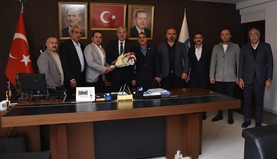 Antakyalı muhtarlardan Başkan Yılmaz’a ziyaret