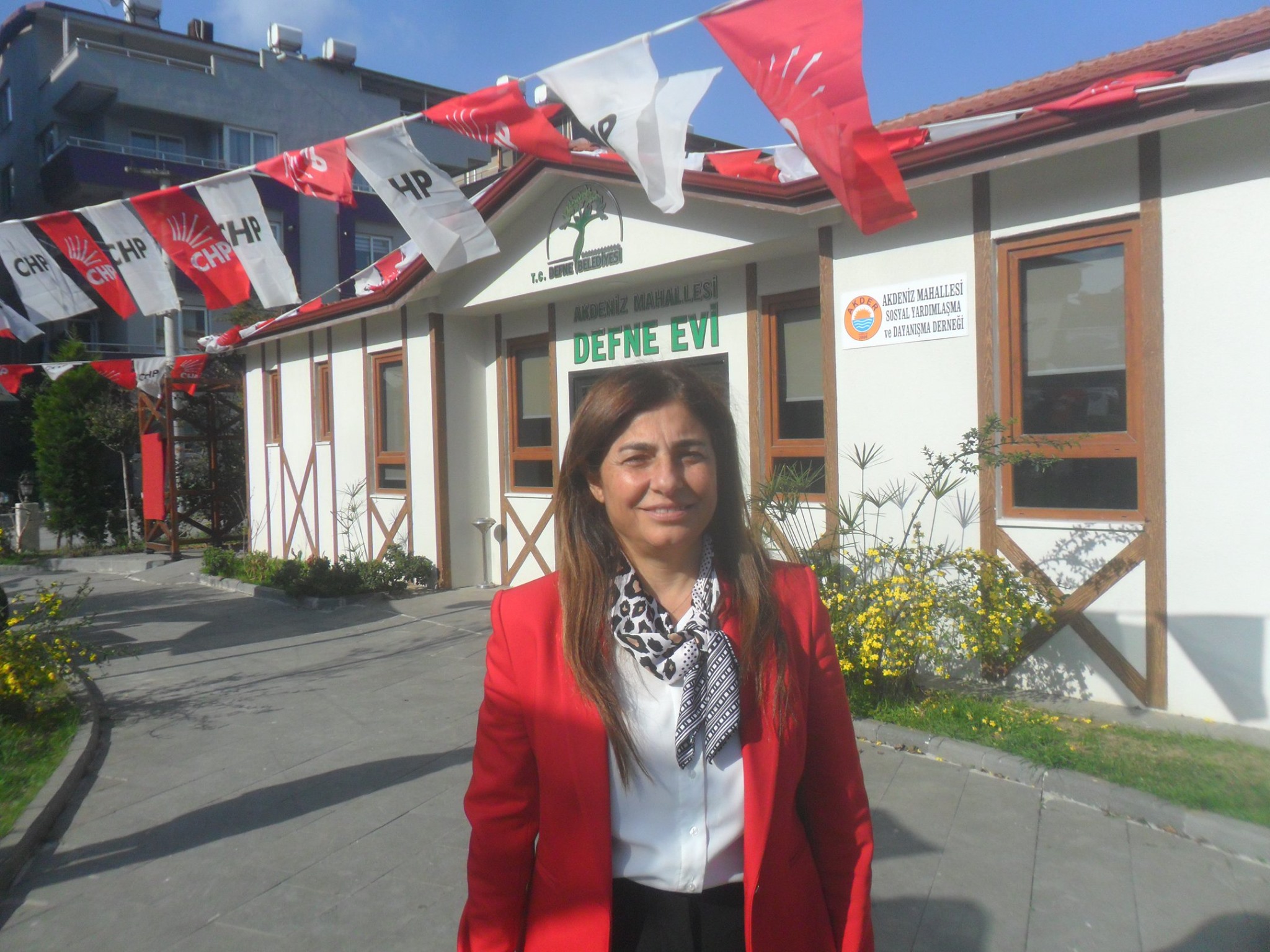 CHP’li kadınlardan tarikatta çocuk istismarı skandalına tepki