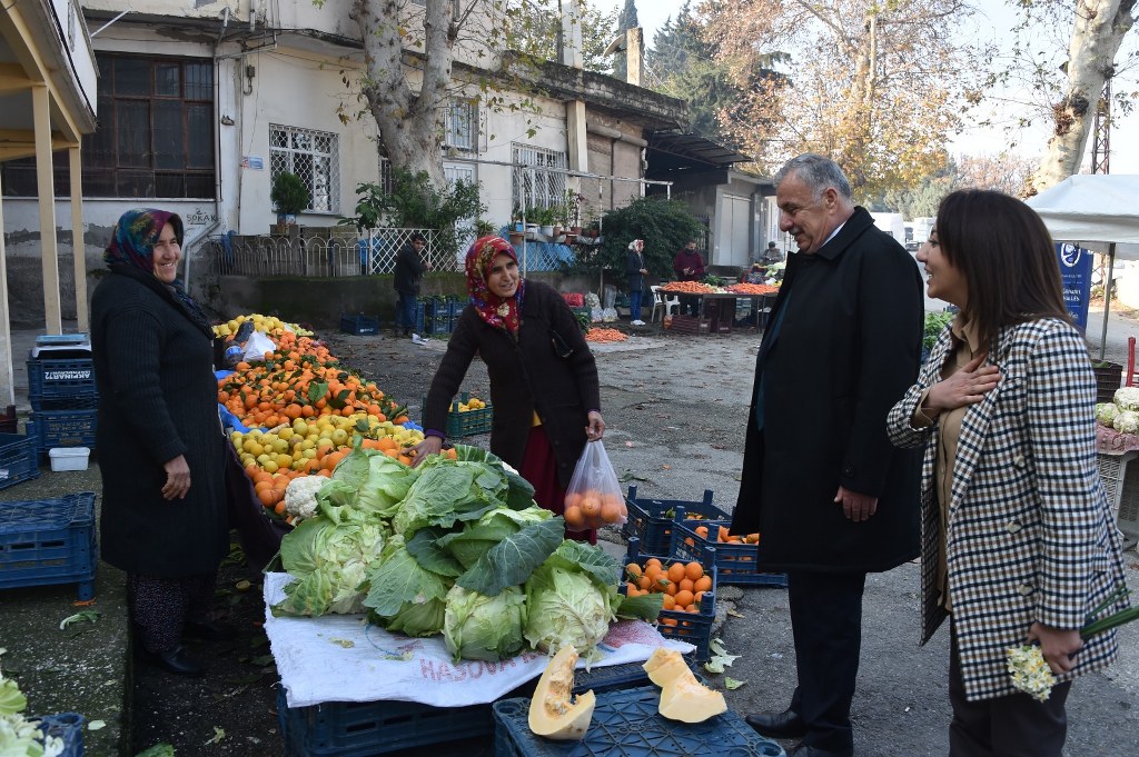 BAŞKAN YILMAZ’DAN, PAZARCILARA ZİYARET