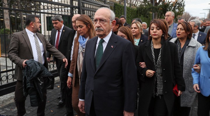 Kılıçdaroğlu ve CHP’li vekiller, Adalet Bakanlığı’na yürüdü