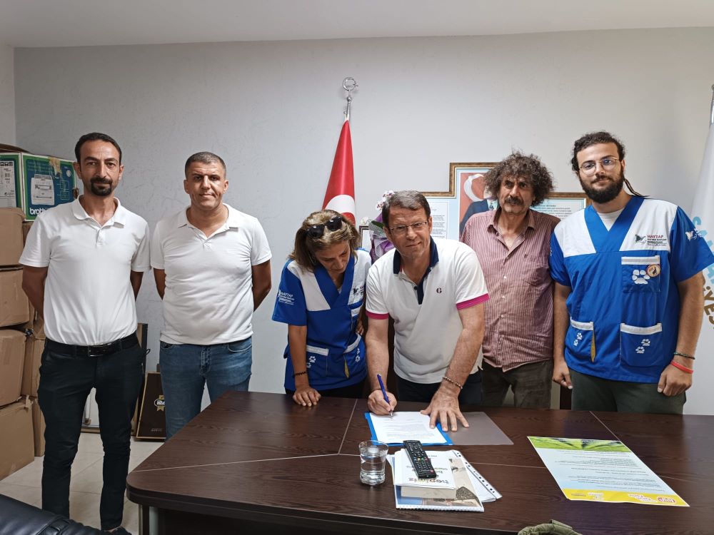 SAMANDAĞ BELEDİYESİ İLE HAYTAP (HAYVAN HAKLARI FEDERASYONU)’’NDAN ANLAMLI İŞBİRLİĞİ