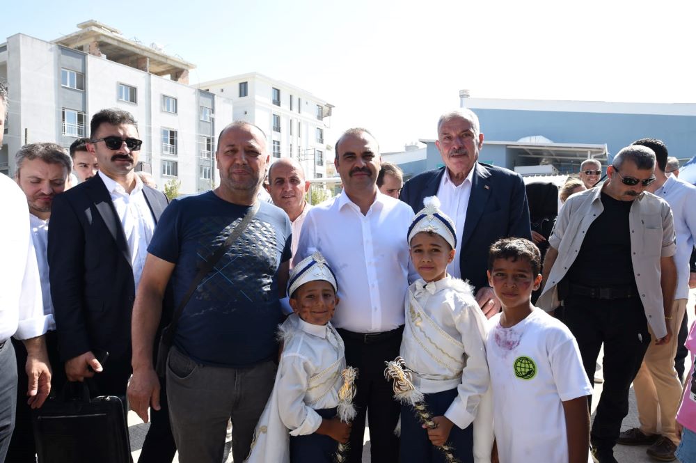 ANTAKYA BELEDİYESİNDEN DEPREMZEDE ÇOCUKLARA ‘SÜNNET ŞÖLENİ’