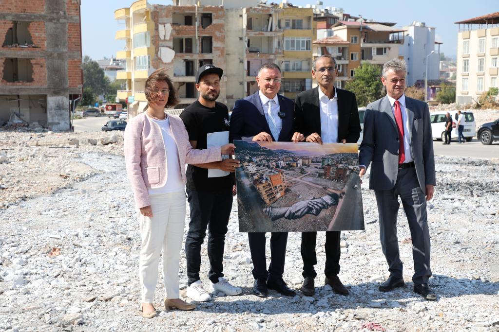 HATAY’DAN DÜNYAYA BİRLİK MESAJI VERDİLER