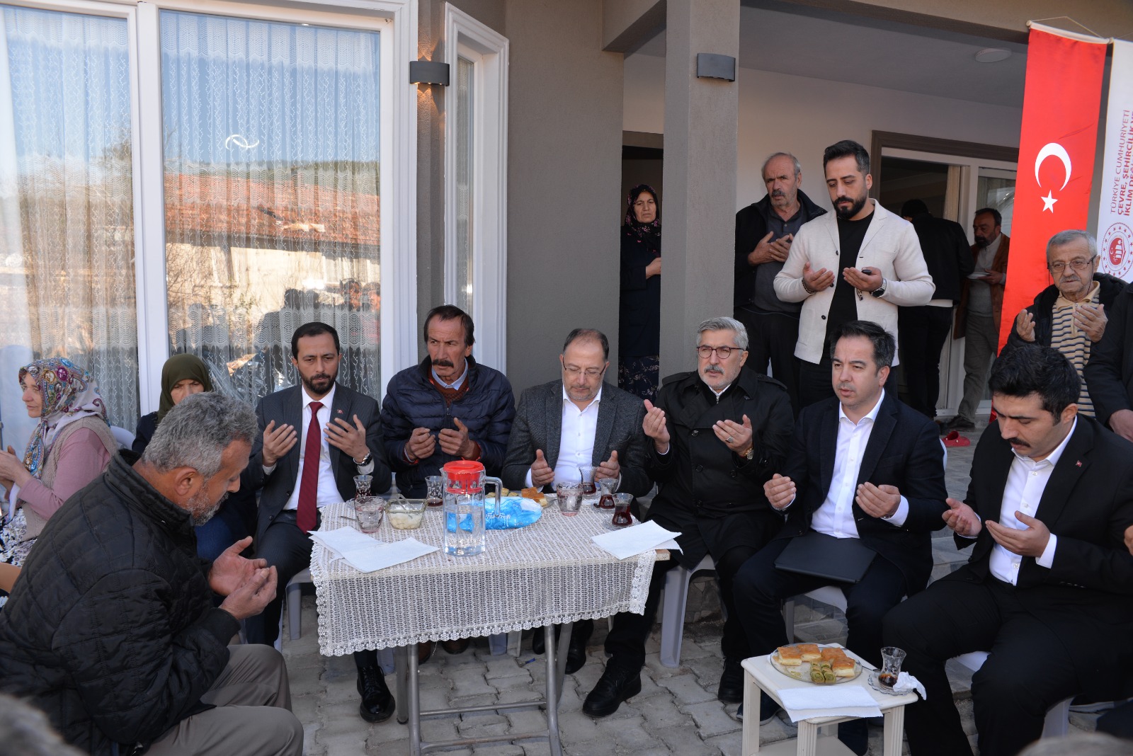 Hatay’da Yerinde Dönüşüm Projesiyle Yapılan İlk Ev Aileye Teslim Edildi