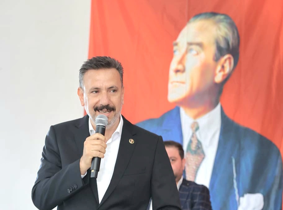 AKÇALI VE BEYKÖYDE SAMİ ÜSTÜN’ E SEVGİ SELİ