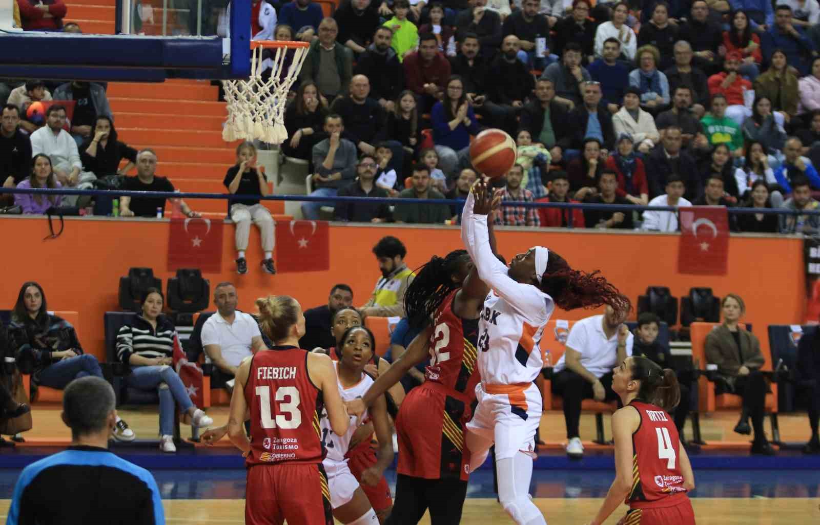 FIBA Kadınlar Avrupa Ligi: ÇBK Mersin: 79 – Casademont Zaragoza: 62