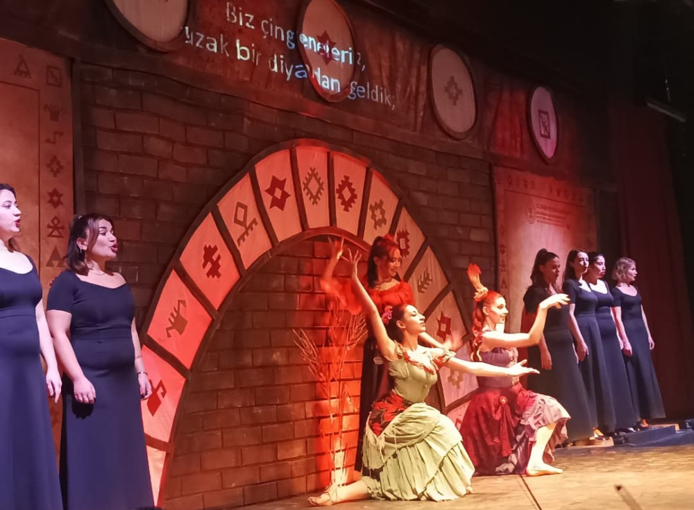 REKTÖR EREN’İN EV SAHİPLİĞİNDE OPERA VE BALE FESTİVALİNDE HATAY’DA SANATSEVERLERLE BULUŞTU