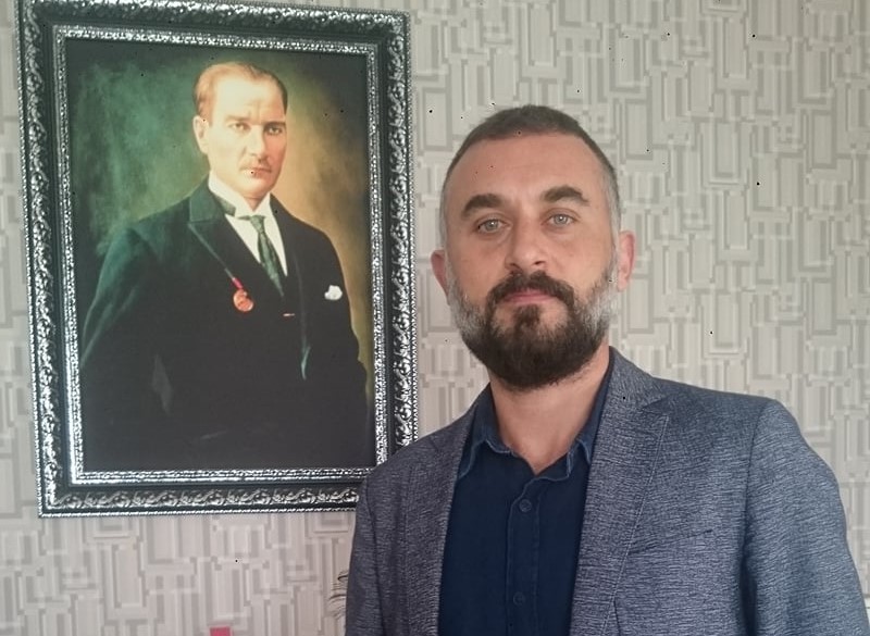 Başkan Ulaş Yılmaz: “Vahap Seçer’in Başarıları Siyasi Hacizlerle Yok Sayılamaz!”