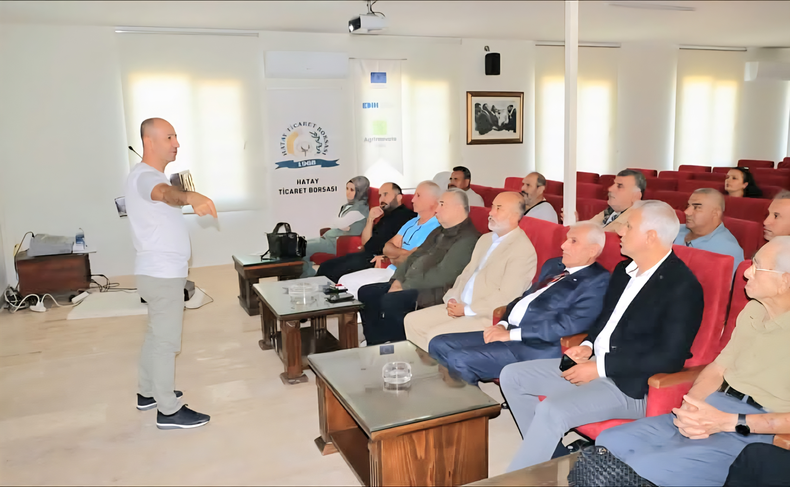 ANTAKYA TİCARET BORSASI’NDAN SANAL GERÇEKLİK DESTEKLİ ZEYTİN EĞİTİMİ