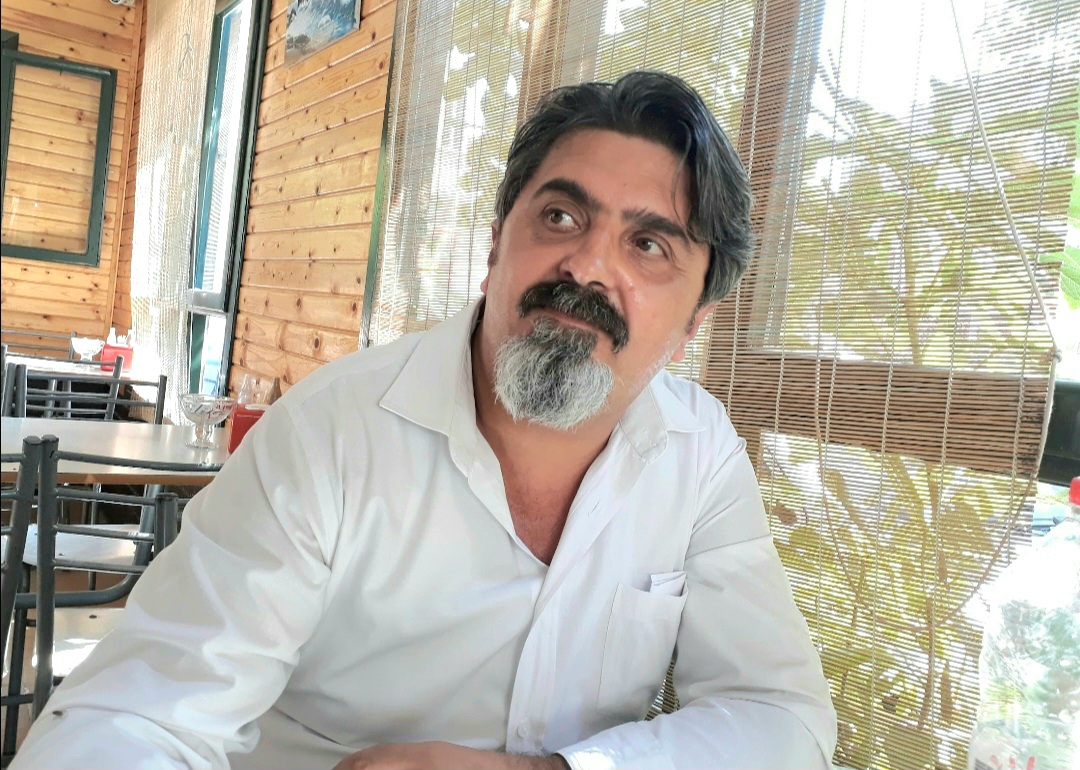 53 Yaşına Bir Not: Yerinden Olsa da Yıkılmayan Bir Hayat