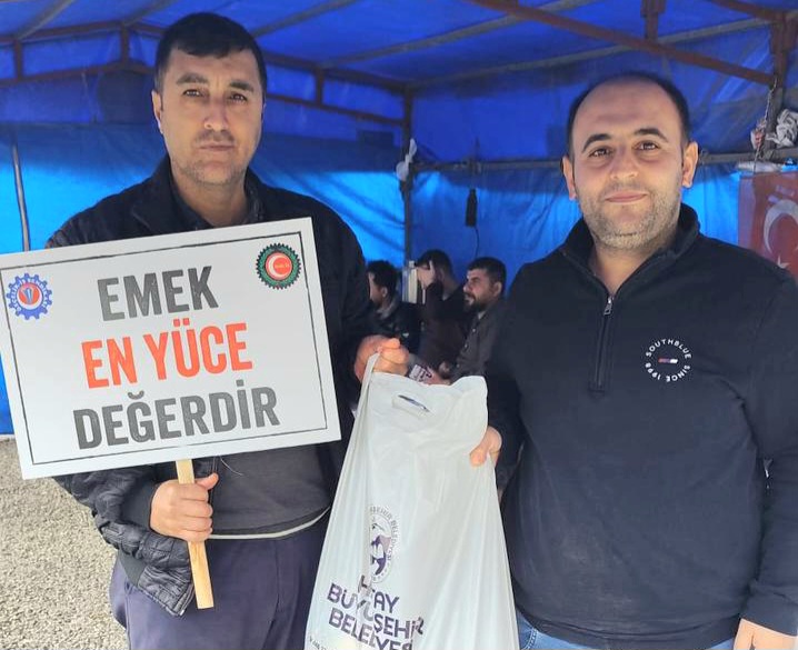 Hatay Büyükşehir Belediyesi’nden Yolbulan Emekçilerine Dayanışma Desteği