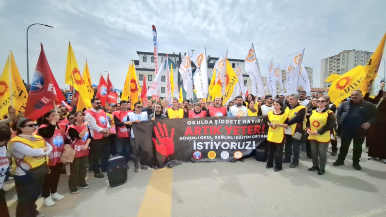 Eğitimde Güvenlik Krizi Derinleşiyor: Hatay’daki Sendikalardan Bakan Yusuf Tekin’e İstifa Çağrısı