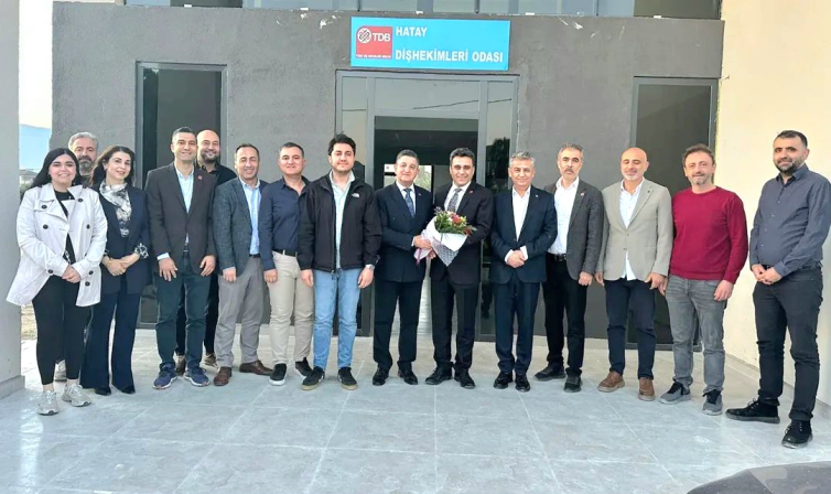 BAŞKAN AMAÇ’TAN DİŞ HEKİMLERİ ODASI’NA HAYIRLI OLSUN ZİYARETİ