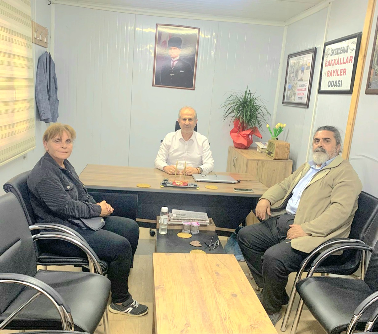 GAZETECİ LEVENT AŞKAR’DAN BAŞKAN MUSTAFA ÇÖLOĞLU’NA HAYIRLI OLSUN ZİYARETİ