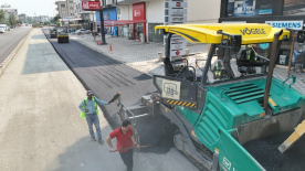 DÖRTYOL’DA ASFALT SEFERBERLİĞİ HIZ KESMEDEN SÜRÜYOR