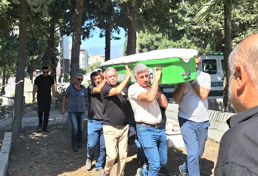 HATAY MOZAİK KOROSU’NDAN AYTEN TURUNÇ’A VEDA