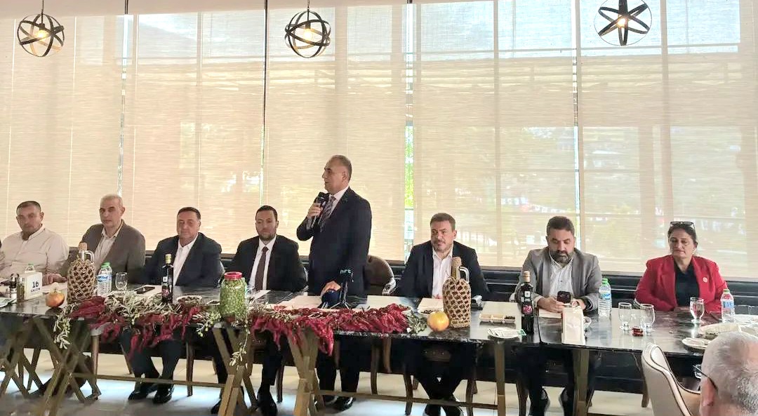 ALTINÖZÜ’NDE FESTİVAL COŞKUSU: 10. YILDA ZEYTİNİN BEREKETİ, GASTRONOMİNİN LEZZETİ BULUŞUYOR!