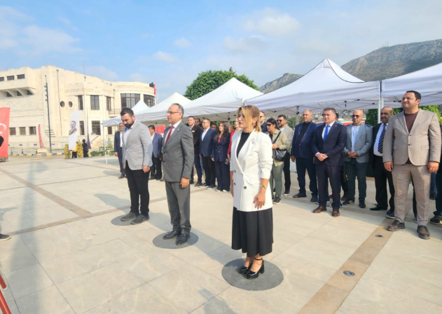 YENİ PARTİ HATAY’DAN ATATÜRK ANITI’NA ÇELENK: “CUMHURİYET’E KARARLILIKLA SAHİP ÇIKACAĞIZ”